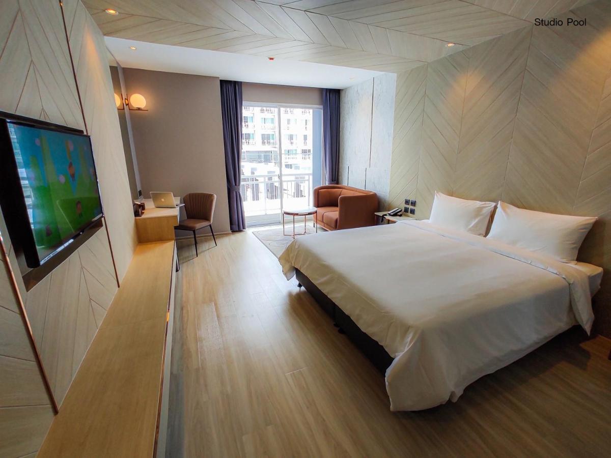 Golden City Rayong Hotel Zewnętrze zdjęcie