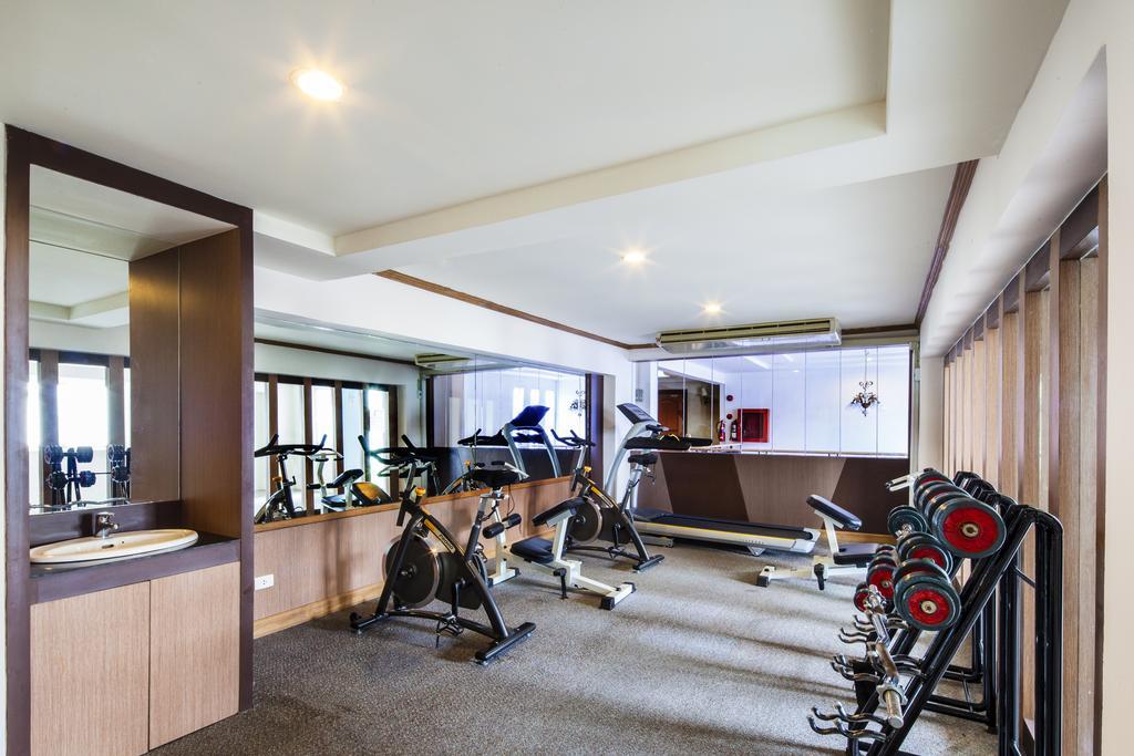 Golden City Rayong Hotel Zewnętrze zdjęcie