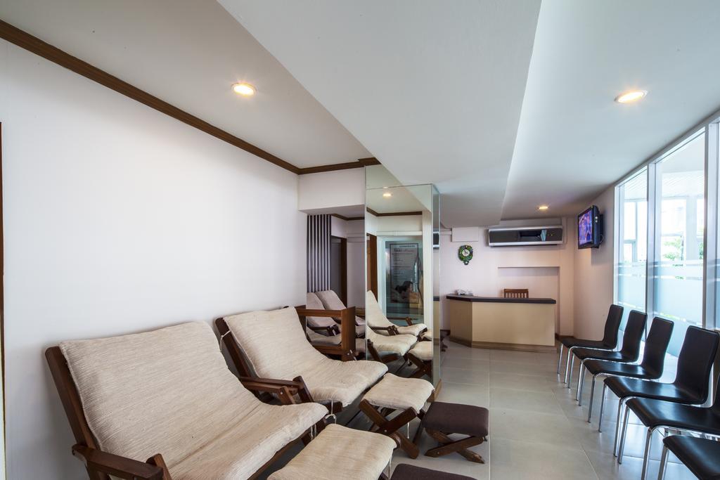 Golden City Rayong Hotel Zewnętrze zdjęcie