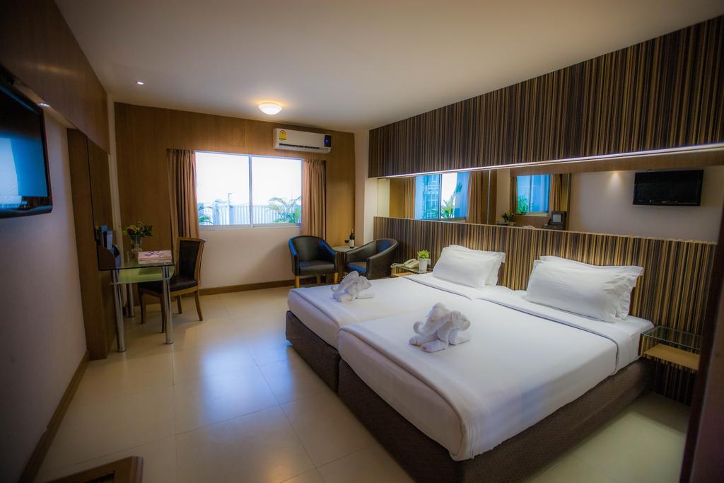 Golden City Rayong Hotel Zewnętrze zdjęcie